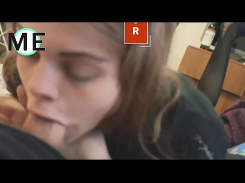 ❤️ Bo'g'iz bo'shlig'i, yirtilgan külotlu çoraplar va yirtilgan poshnalar bilan tanishish yoqimli ❤ Sifatli pornoda pornoda uz.onlyindianpornx.ru ❌️❤